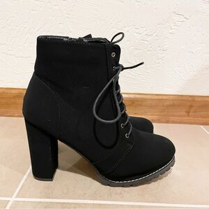 NEW Top Moda Black Suede Heeled Ankle Boots